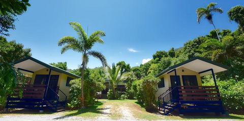 Thornton Beach Bungalows Daintree - Accommodation Coffs Harbour 1