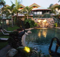 Tinaroo Lake Resort - Accommodation Coffs Harbour