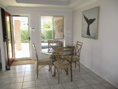 Torquay Beach Holiday House - Accommodation Coffs Harbour 2