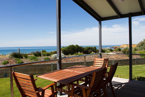 Torquay Foreshore Caravan Park - Accommodation Coffs Harbour 0