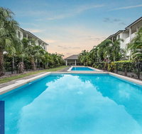 Townsville Luxury spacious Apt 3 BR-2BTH Pools - Accommodation Coffs Harbour