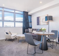 Train Station Access 1Bed1Bath APT at Chatswood - Accommodation Coffs Harbour