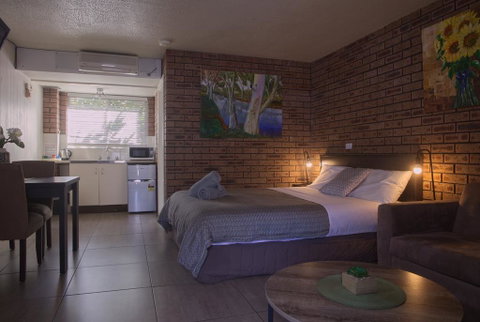 Tuncurry Motor Lodge - Accommodation Coffs Harbour 1