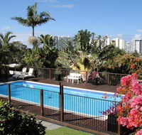 Villa with Views  Pool - Accommodation Coffs Harbour