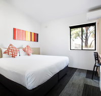 Villawood Hotel - Accommodation Coffs Harbour