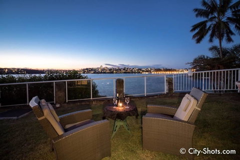 Waterfront On Manly Harbour - Accommodation Coffs Harbour 1