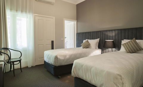 Oscar\'s On The Yarra - Accommodation Coffs Harbour 11