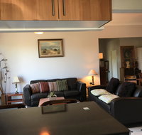 Hills Creek Holiday Home