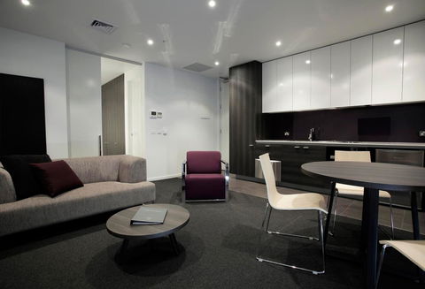 Tyrian Serviced Apartments Fitzroy - Accommodation Coffs Harbour 4