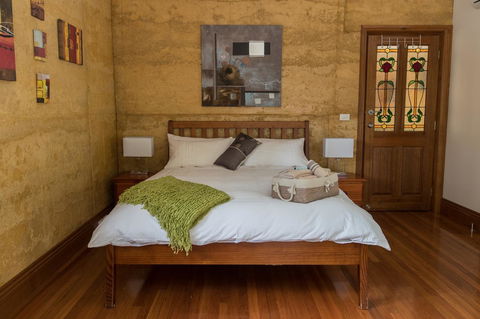 Bundjil Studio - Accommodation Coffs Harbour 7