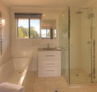 Dolphin Waters - Accommodation Coffs Harbour