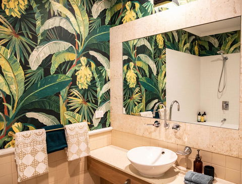 NOMAD - Luxe Apartment - Accommodation Coffs Harbour 12