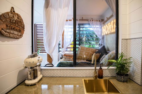 NOMAD - Luxe Apartment - Accommodation Coffs Harbour 10