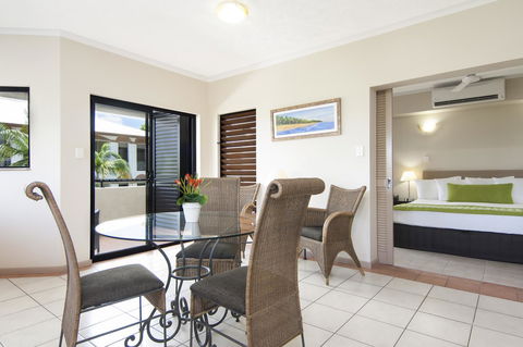 Regal Port Douglas - Accommodation Coffs Harbour 14