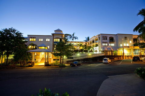 Regal Port Douglas - Accommodation Coffs Harbour 1