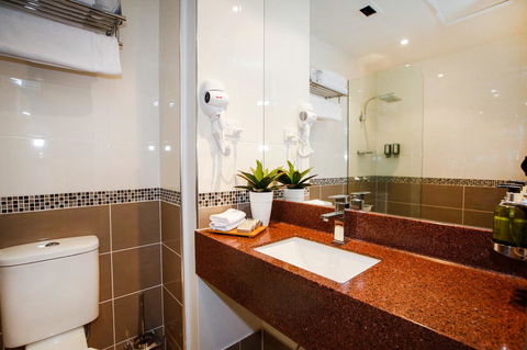 Madison Plaza Townsville - Accommodation Coffs Harbour 12