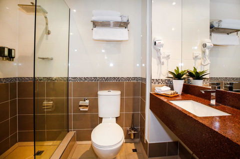 Madison Plaza Townsville - Accommodation Coffs Harbour 11