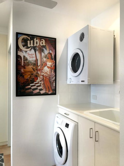[ ANDY'S BEACH HOUSE ] - Accommodation Coffs Harbour 37