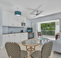Couples private spa beach getaway - Accommodation Coffs Harbour