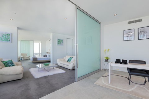 Q1 Resort & Spa - Official - Accommodation Coffs Harbour 40