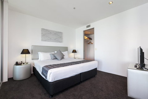Q1 Resort & Spa - Official - Accommodation Coffs Harbour 33