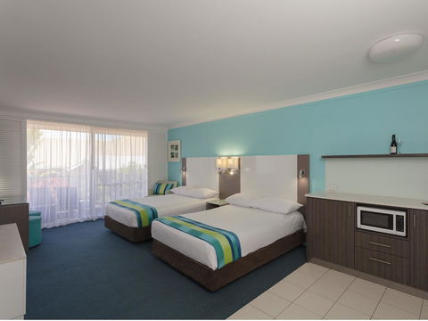 Sea World Resort - Accommodation Coffs Harbour 2
