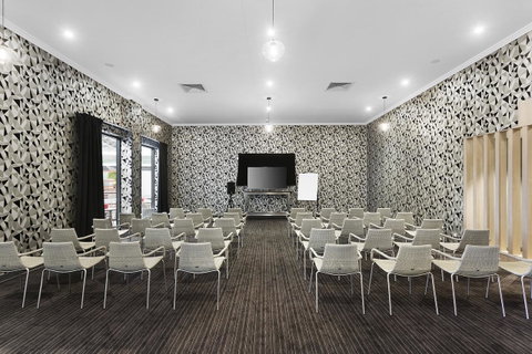 Ibis Mackay - Accommodation Coffs Harbour 21