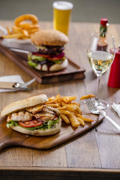 Ibis Mackay - Accommodation Coffs Harbour 17