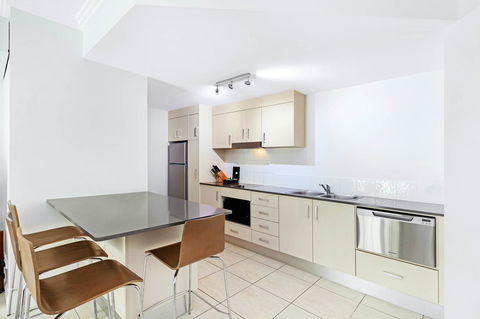 Mantra Aqueous On Port - Accommodation Coffs Harbour 5