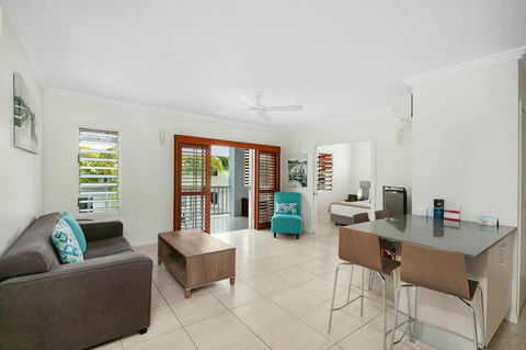 Mantra Aqueous On Port - Accommodation Coffs Harbour 15