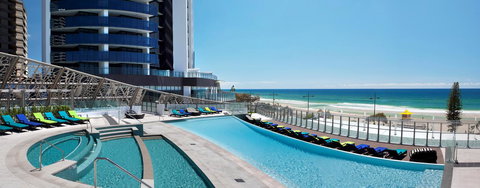 Soul Surfers Paradise - Gclr - Accommodation Coffs Harbour 12