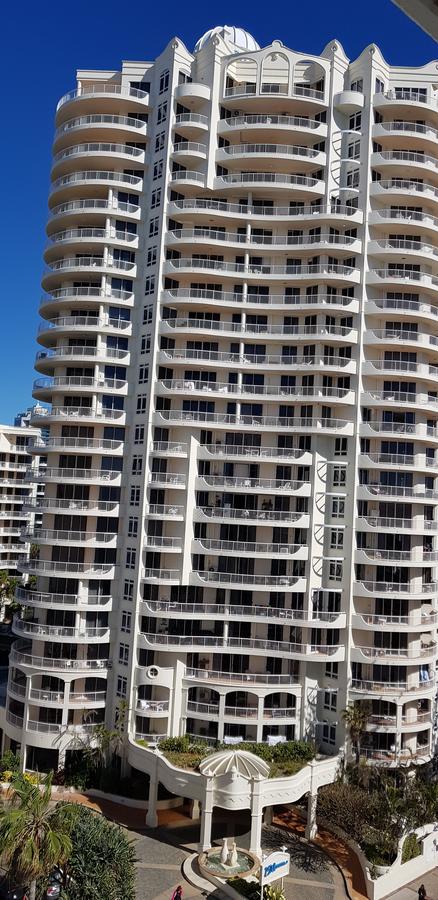 APR Private SUITES MOROC By The Beach - Accommodation Coffs Harbour 8