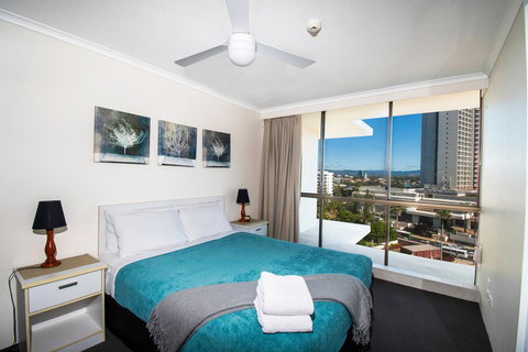 Seacrest Beachfront Apartments Surfers Paradise - Accommodation Coffs Harbour 27