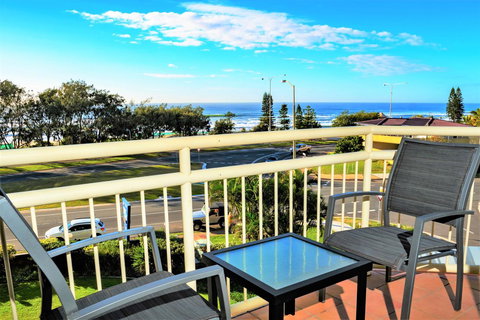 Seacrest Beachfront Apartments Surfers Paradise - Accommodation Coffs Harbour 36