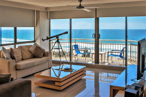 Seacrest Beachfront Apartments Surfers Paradise - Accommodation Coffs Harbour 30