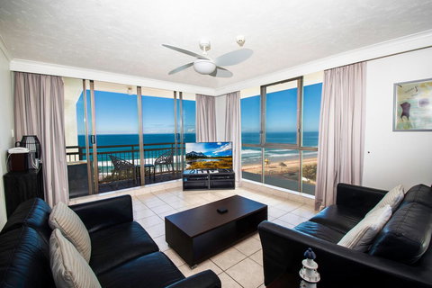 Seacrest Beachfront Apartments Surfers Paradise - Accommodation Coffs Harbour 24