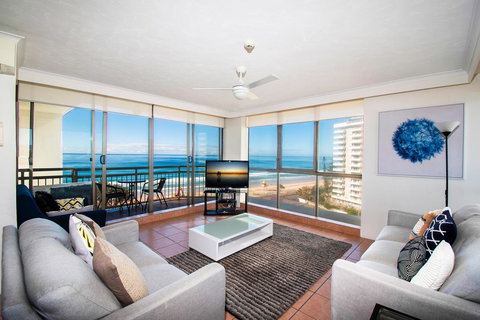 Seacrest Beachfront Apartments Surfers Paradise - Accommodation Coffs Harbour 2