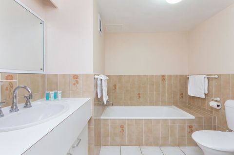 Capricornia Apartments - Accommodation Coffs Harbour 10