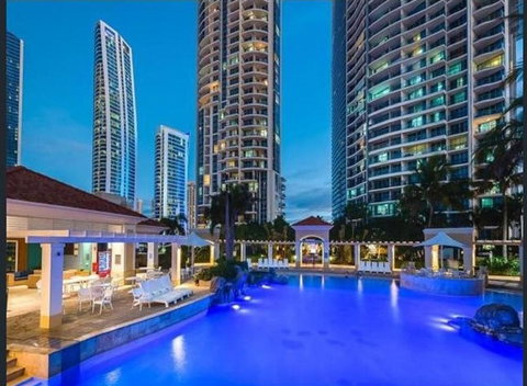 The Towers Of Chevron Renaissance - Holidays Gold Coast - Accommodation Coffs Harbour 5