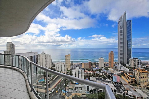 The Towers Of Chevron Renaissance - Holidays Gold Coast - Accommodation Coffs Harbour 36