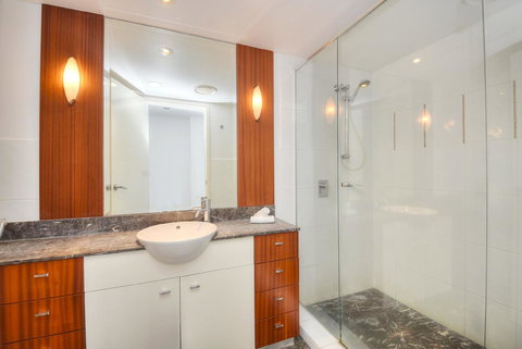 The Towers Of Chevron Renaissance - Holidays Gold Coast - Accommodation Coffs Harbour 17