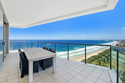 ULTIQA Air On Broadbeach - Accommodation Coffs Harbour 32