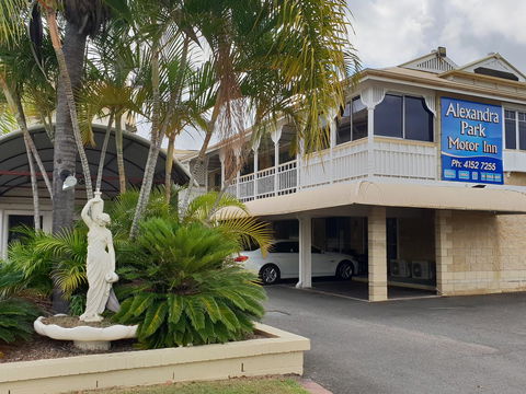 Alexandra Park Motor Inn - Accommodation Coffs Harbour 1