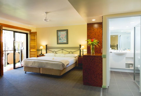 Palm Royale Cairns - Accommodation Coffs Harbour 25