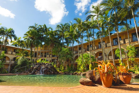 Palm Royale Cairns - Accommodation Coffs Harbour 11