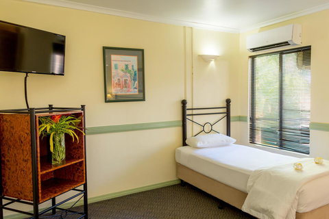 Palm Royale Cairns - Accommodation Coffs Harbour 23