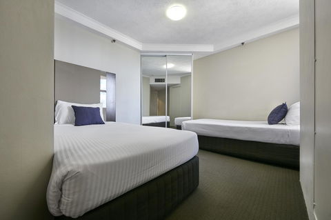 Novotel Surfers Paradise - Accommodation Coffs Harbour 12