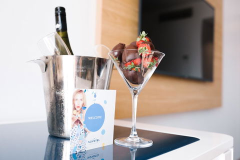 Novotel Surfers Paradise - Accommodation Coffs Harbour 34