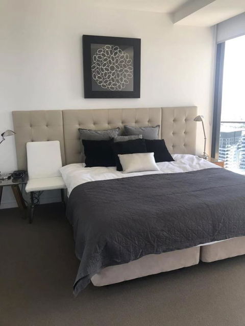 Luxury 3 Bedroom In Heart Of Broadbeach - Accommodation Coffs Harbour 19