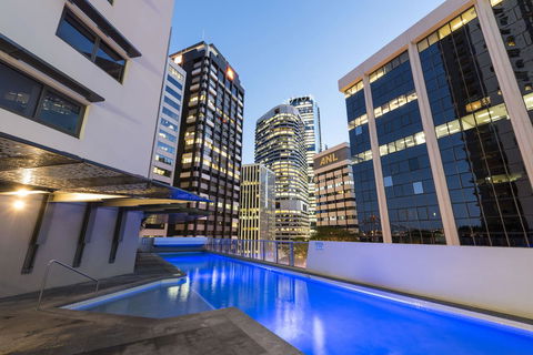 Oaks Brisbane Aurora Suites - Accommodation Coffs Harbour 2